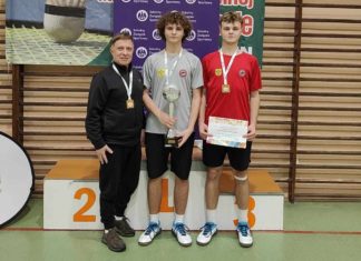 MISTRZOWIE Z NOWODĘBSKIEGO LICEUM