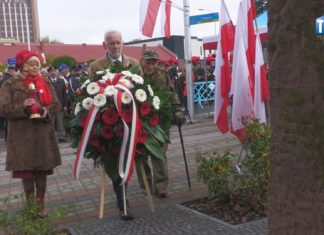 2023.11.11 – “WOLNOŚĆ TO DIAMENT DO OSZLIFOWANIA…”