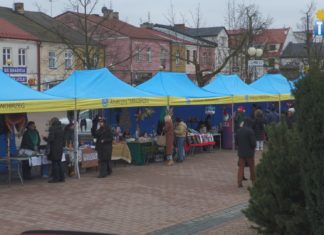 2023.12.17 – NA ŚWIĄTECZNYM KIERMASZU