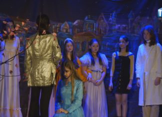 2024.04.19 – PREMIERA I DEBIUT W JEDNYM