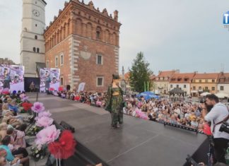 2024.08.04 – WYJĄTKOWY POKAZ MODY I SIŁY