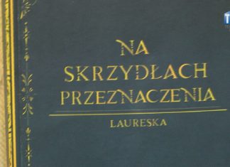 2025.01.17 – BIBLIOTEKA KSIĄŻKĘ POLECA – “NA SKRZYDŁACH PRZEZNACZENIA”