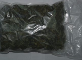 KIEROWCA BMW Z NARKOTYKAMI