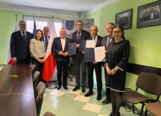 NOWE POROZUMIENIE W SPRAWIE TRANSPORTU PUBLICZNEGO: LEPSZA KOMUNIKACJA POMIĘDZY STALOWĄ WOLĄ A TARNOBRZEGIEM