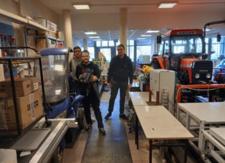 UCZEŃ “GÓRNIKA” OSIĄGA SUKCES W PÓŁFINALE OLIMPIADY TECHNIKI SAMOCHODOWEJ