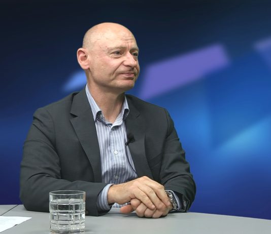 PYTAMY WPROST Z DNIA 6 CZERWCA 2025 – ROBERT CHRZĄSTEK