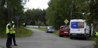 W JAMNICY 19-LATEK SPOWODOWAŁ KOLIZJĘ DROGOWĄ