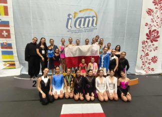 “DIAMENTY” NA MISTRZOSTWACH ŚWIATA MAŻORETEK W GYŐR