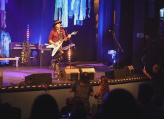 2025.09.13 – Z BLUESEM I SATYRĄ – BEZ POLITYKI I HEJTU