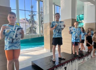 OLBRZYMI SUKCES MŁODYCH PŁYWAKÓW Z UKS DELFIN TARNOBRZEG