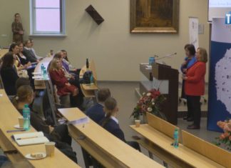 2025.11.25 – DOSTOSOWUJĄC DZIECI DO SCHEMATU