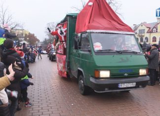 2025.12.07 – ULICAMI MIASTA Z MIKOŁAJAMI