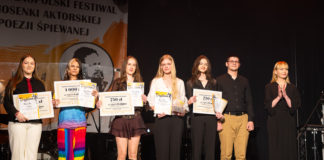 BLISKO 100 ARTYSTÓW NA DWÓCH SCENACH – I OGÓLNOPOLSKI FESTIWAL IM. MARKA SOCHACKIEGO W SANDOMIERZU